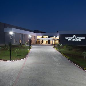 Cherry Garden City & Spa Hotel